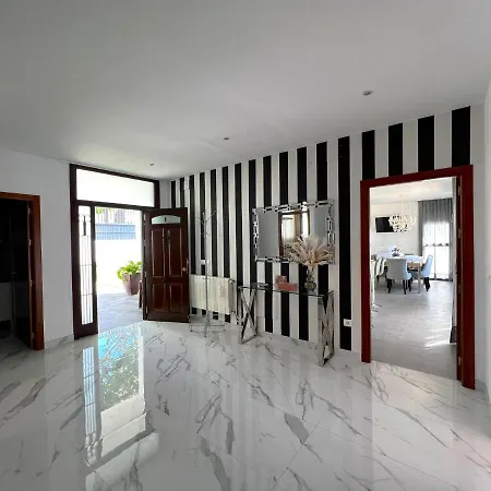 La Ibicenca Apartment Cordoba