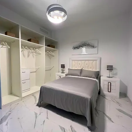 La Ibicenca Apartman *